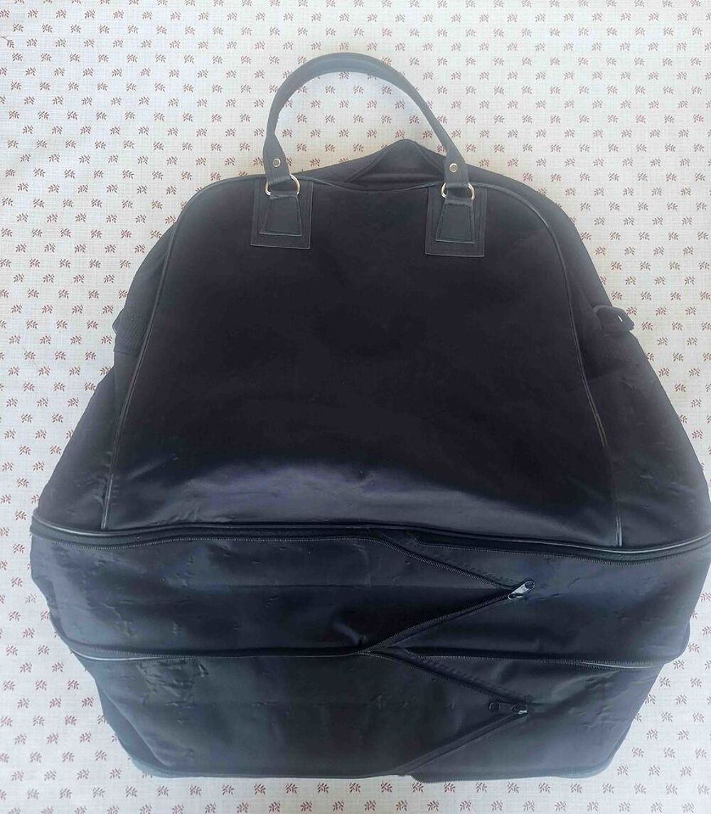 Grand sac &agrave; roulettes Maroquinerie