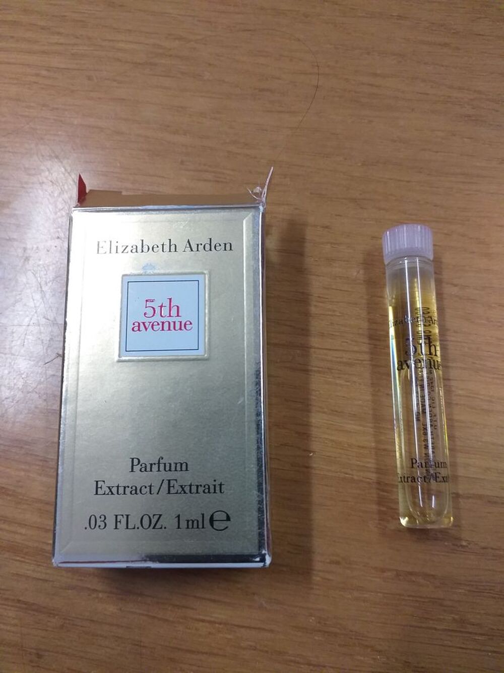 miniatures de parfum pleines avec boites 