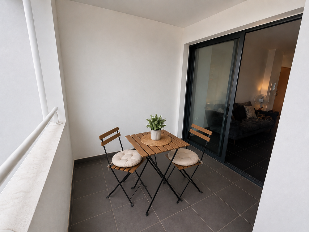Vente Appartement À vendre – Appartement T2 avec varangue et parking – Saint-Denis Saint-denis