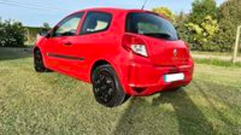 Clio III Clio 1.2 16V 75 Authentique 2012 occasion 82290 Montbeton