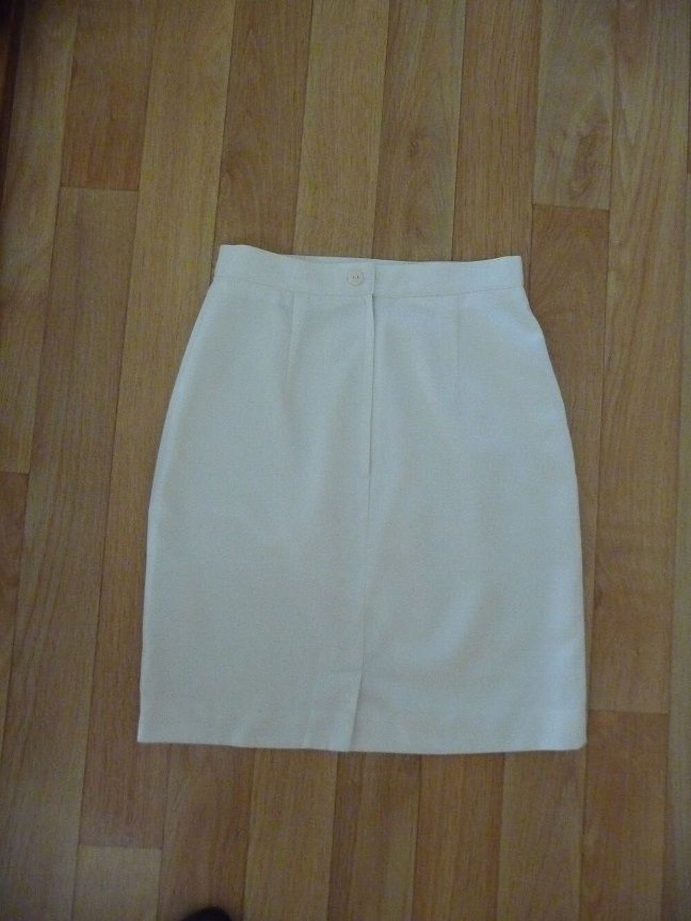 Jupe ivoire taille 36 - Neuve Vêtements