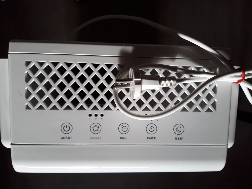 PURIFICATEUR et IONISATEUR d'air / Marque Pro Breeze Electroménager