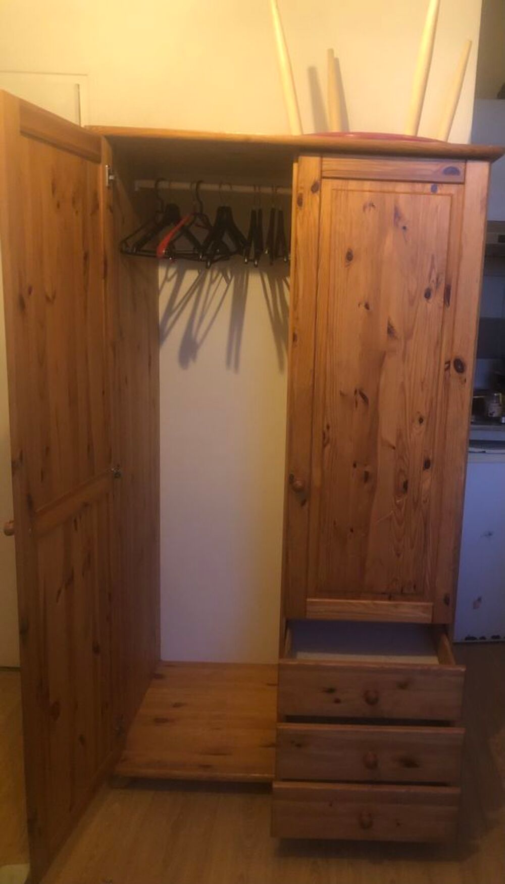 Armoire Meubles