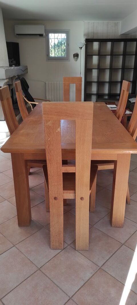 Grande Table à manger + 6 chaises  890 Velaux (13)