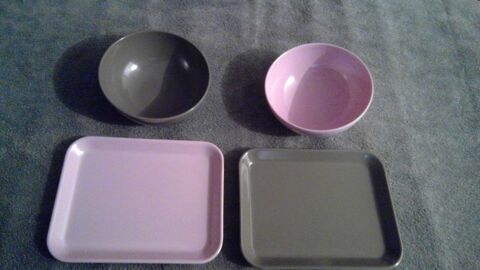 LOT 2 BOLS ET 2 PLATEAUX
MARRON ET ROSE
3 Triel-sur-Seine (78)