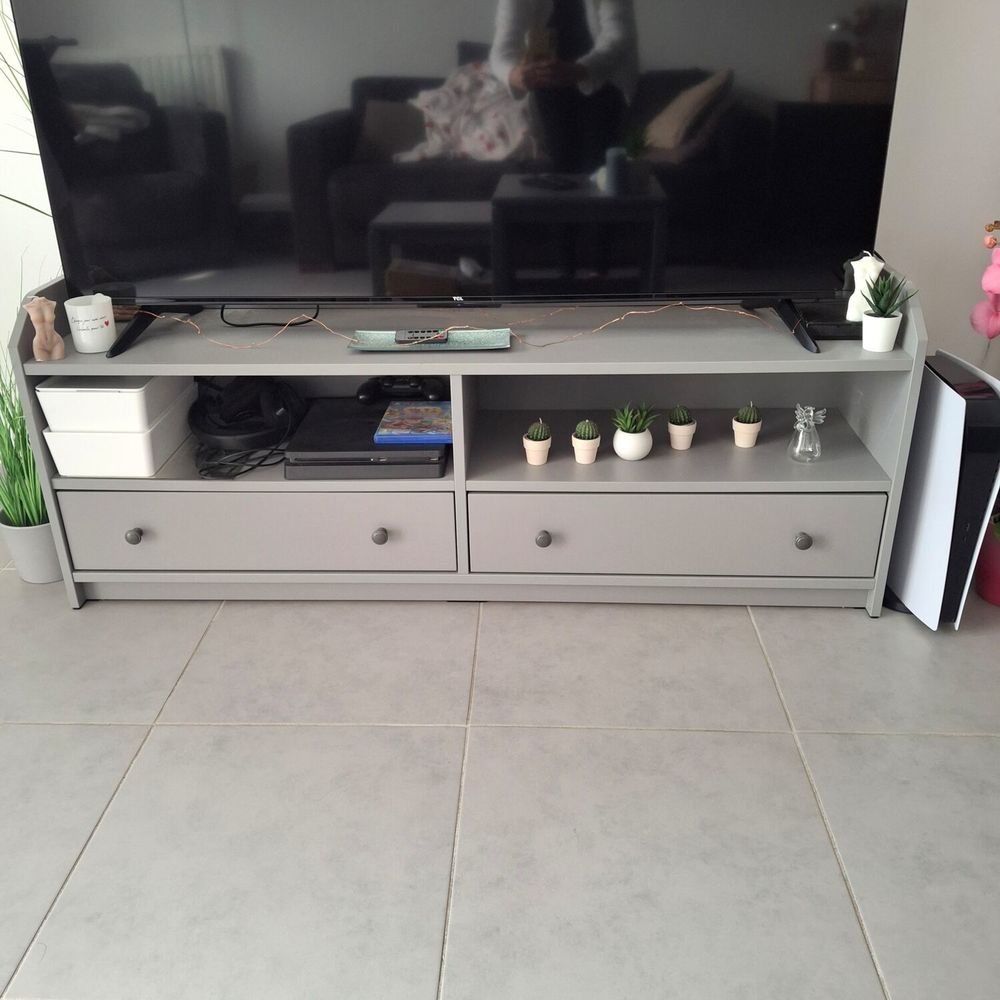 d'assortiment de meuble ikea gris . Meubles