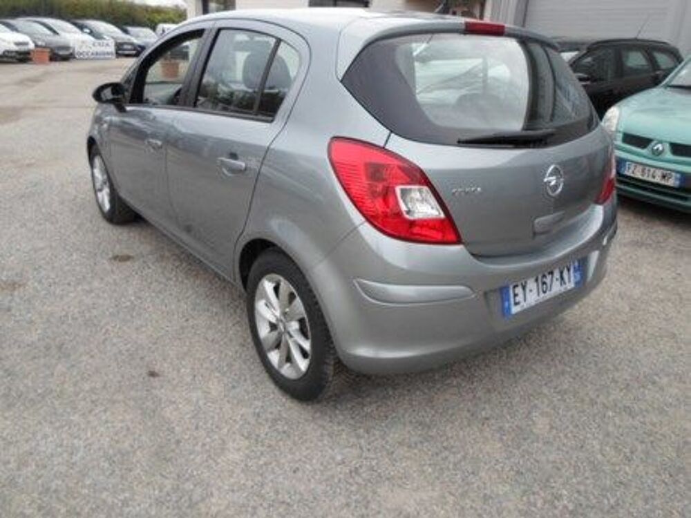 Corsa 1.4 - 100 ch Twinport Graphite 2014 occasion 26400 Crest