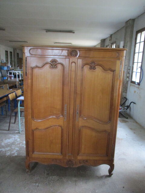 Petite armoire merisier  1000 Jou�-l�s-Tours (37)