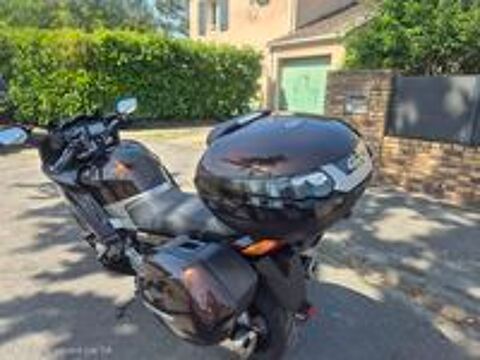 YAMAHA 2014 occasion 95120 Ermont