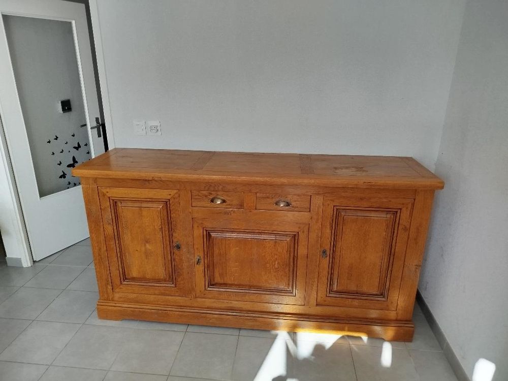 buffet bas en ch&ecirc;ne massif Meubles