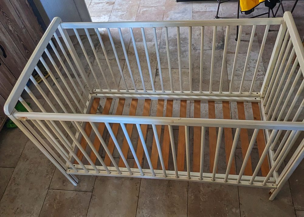 Lit b&eacute;b&eacute;/enfant &agrave; barreaux Puériculture