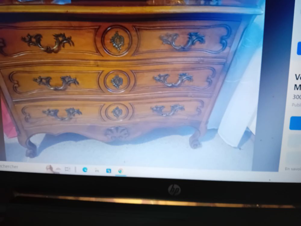 Commode en merisier Meubles