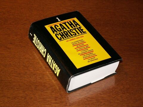 gros livre d'Agatha Christie 6 titres
3 Mirecourt (88)
