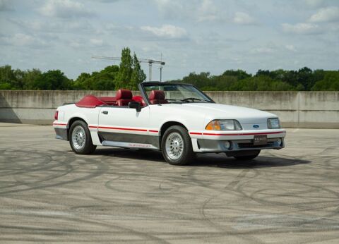 Annonce voiture Ford Mustang 18900 €
