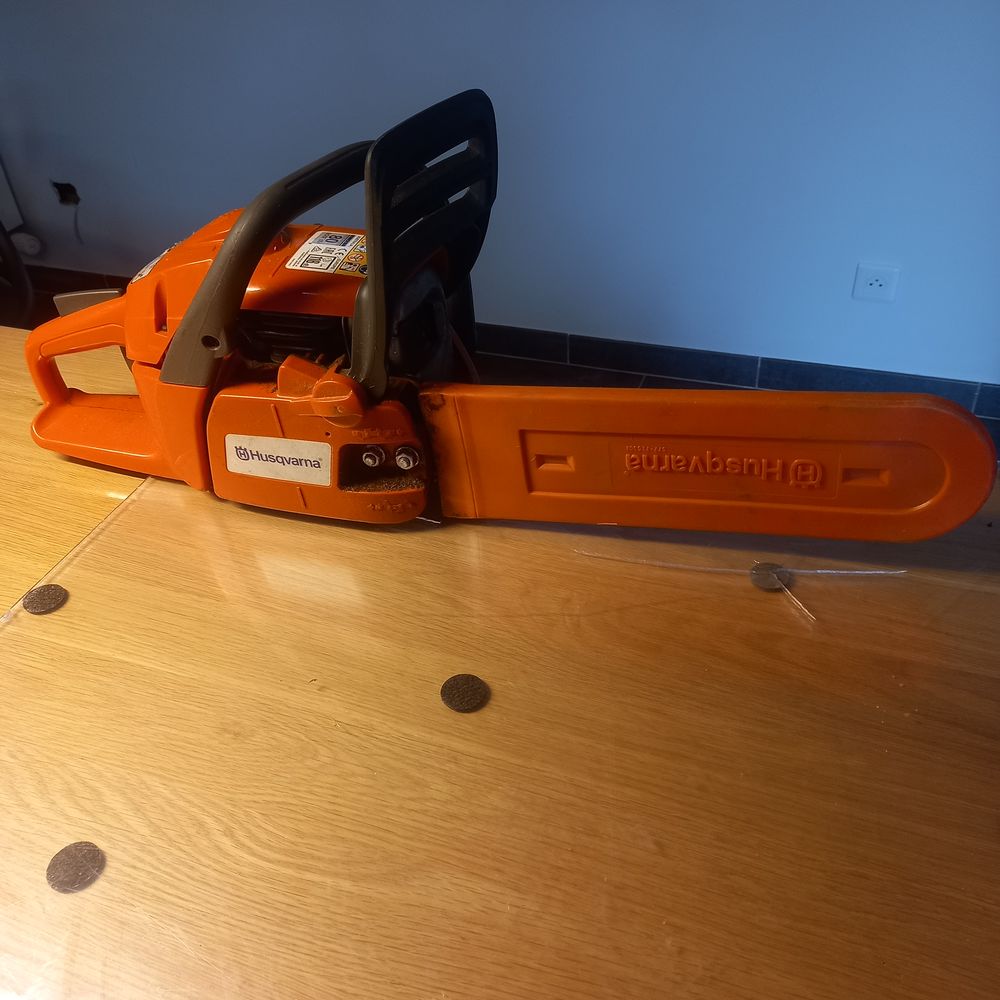 Tron&ccedil;onneuse HUSQVARNA 120 MARK II. Jardin