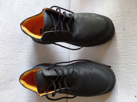 chaussures  taille 41 15 Lyon 8 (69)
