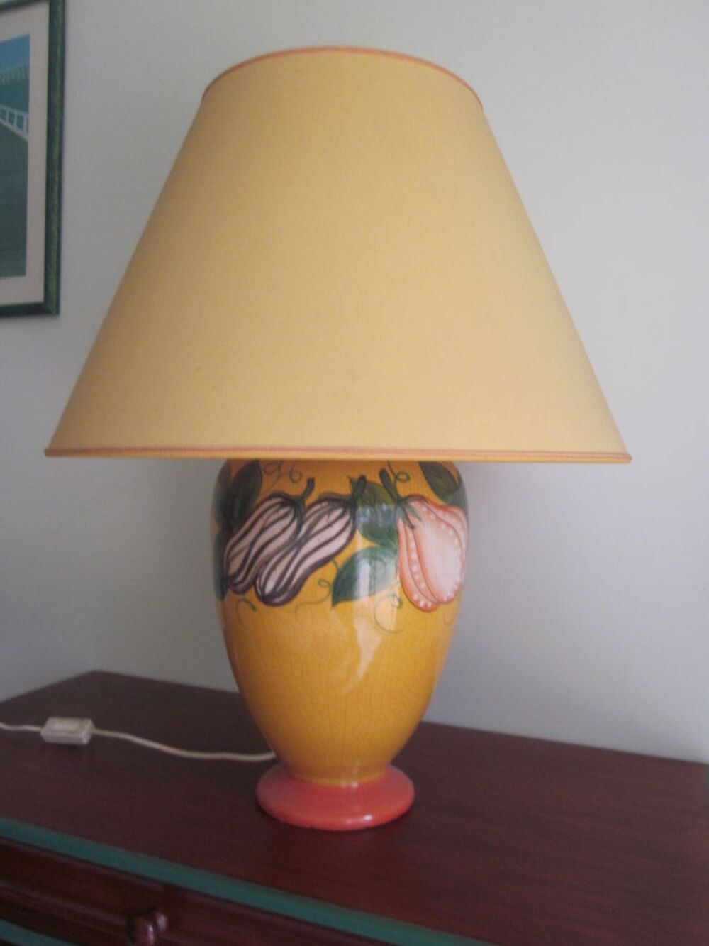  lampe d&eacute;corative avec son abat jour
Décoration