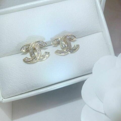 Boucles d'oreilles -puces Dores 15 Mulhouse (68)