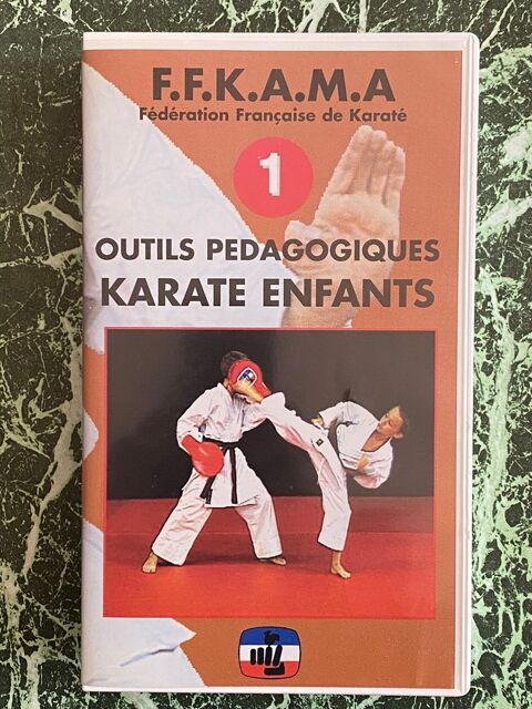 Karate Enfants Outils Pdagogiques FFKAMA VHS SECAM  12 Jou-ls-Tours (37)