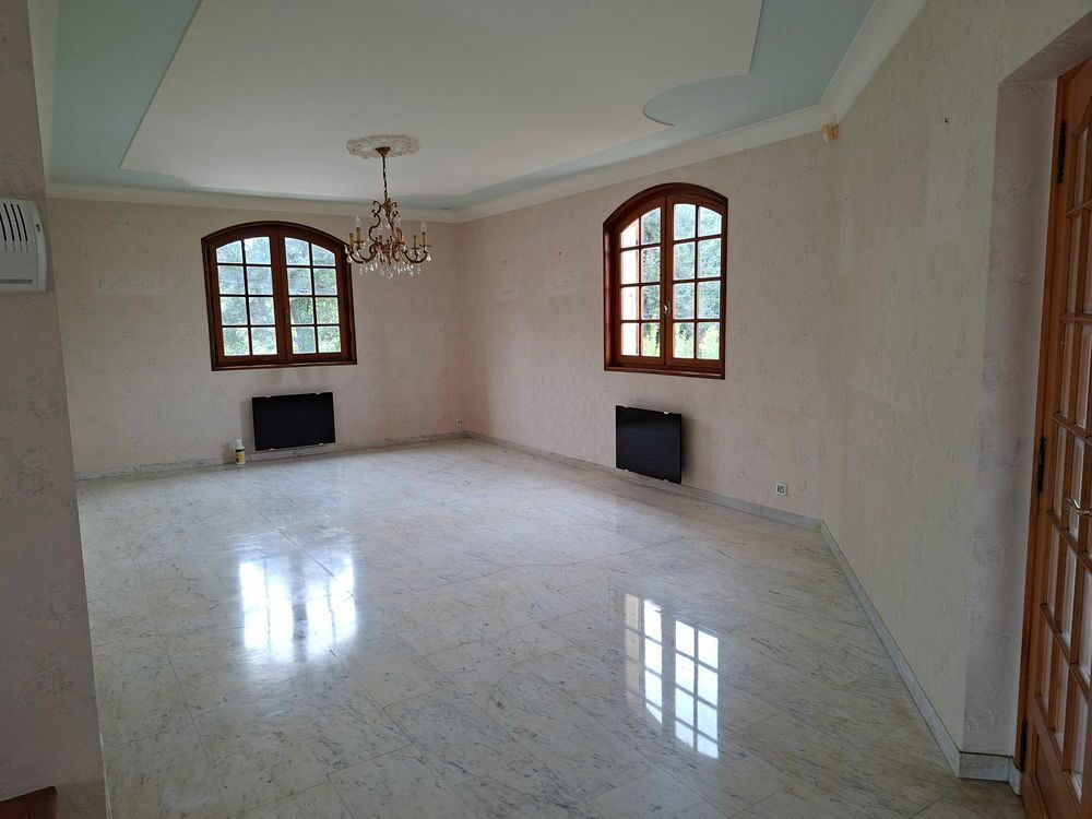 Vente Maison Villa 7 pièces 210 m2 Pézilla-la-rivière