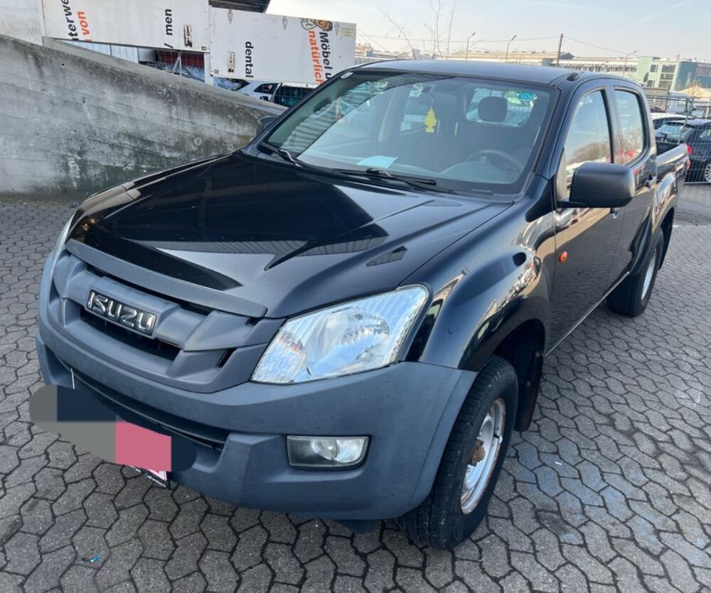 D-MAX 2.5 4X4 CREW CAB PLANET 2013 occasion 20260 Calvi