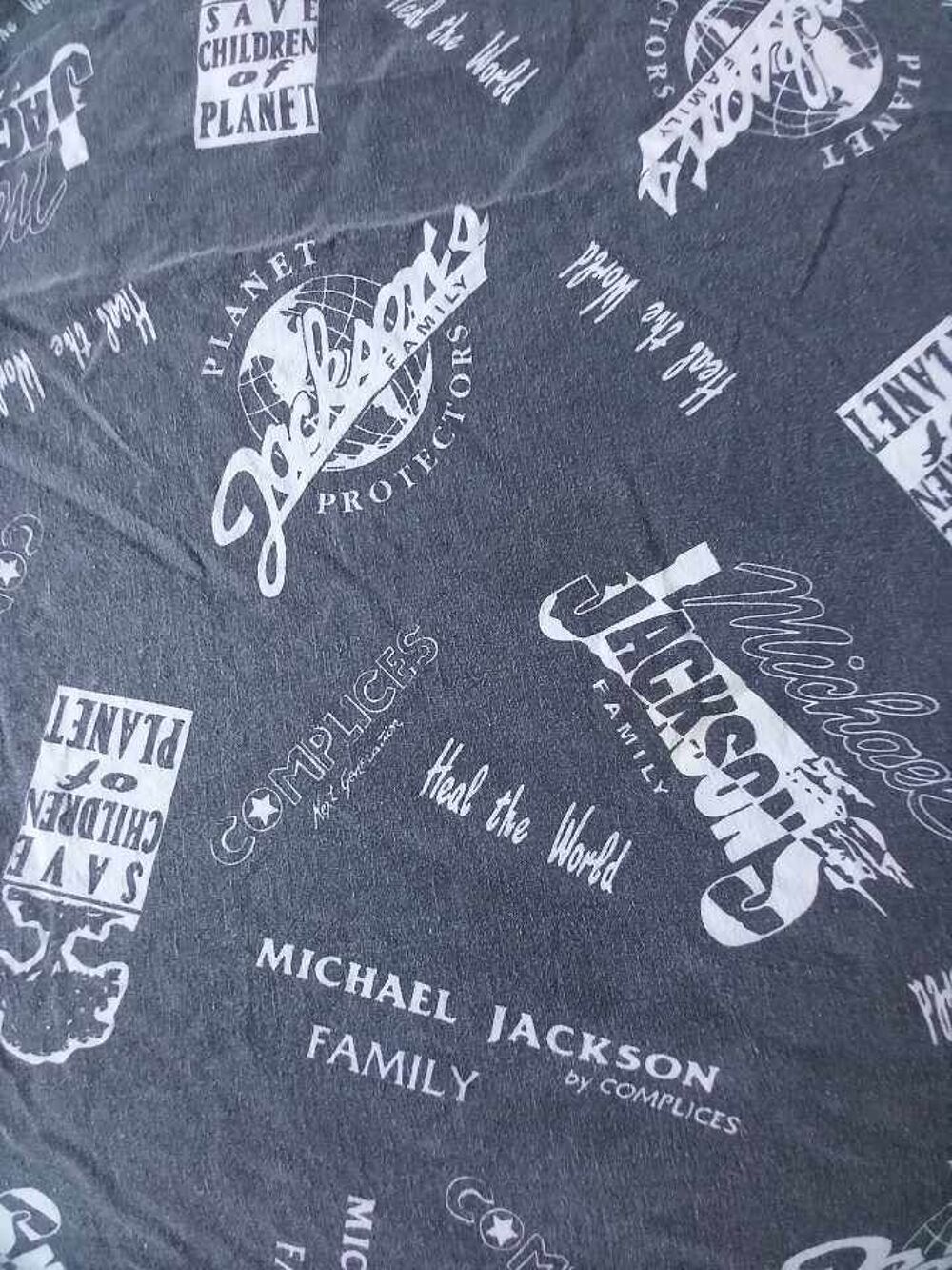 Parure de couette gris fonc&eacute; lit 2 personnes Mickael Jackson Dcoration
