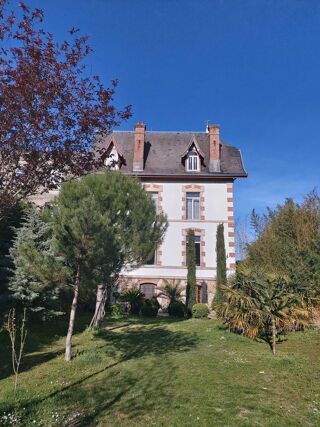  Maison � vendre 11 pi�ces 320 m�