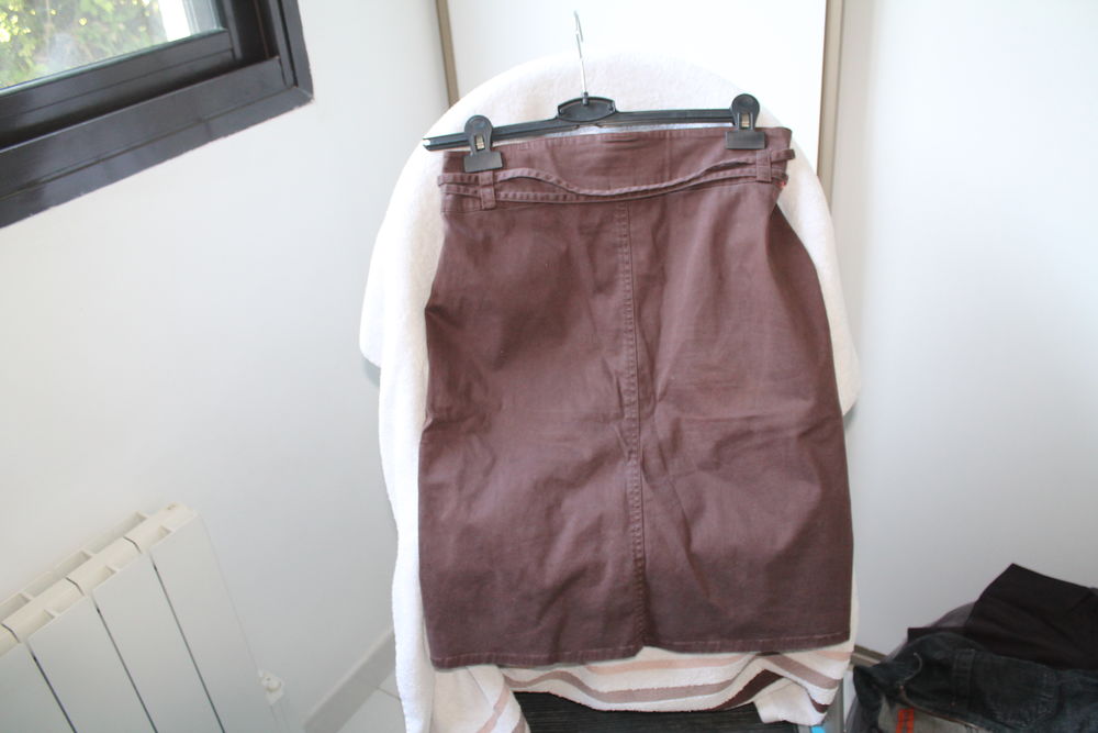 Jupe Bershka marron Vêtements