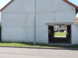  Remise / Grange à vendre 2 pièces 64 m²