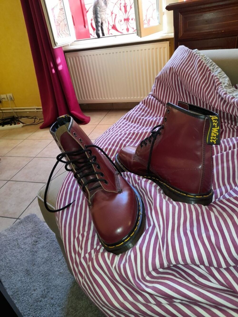 Dr martens bordeaux hot sale homme