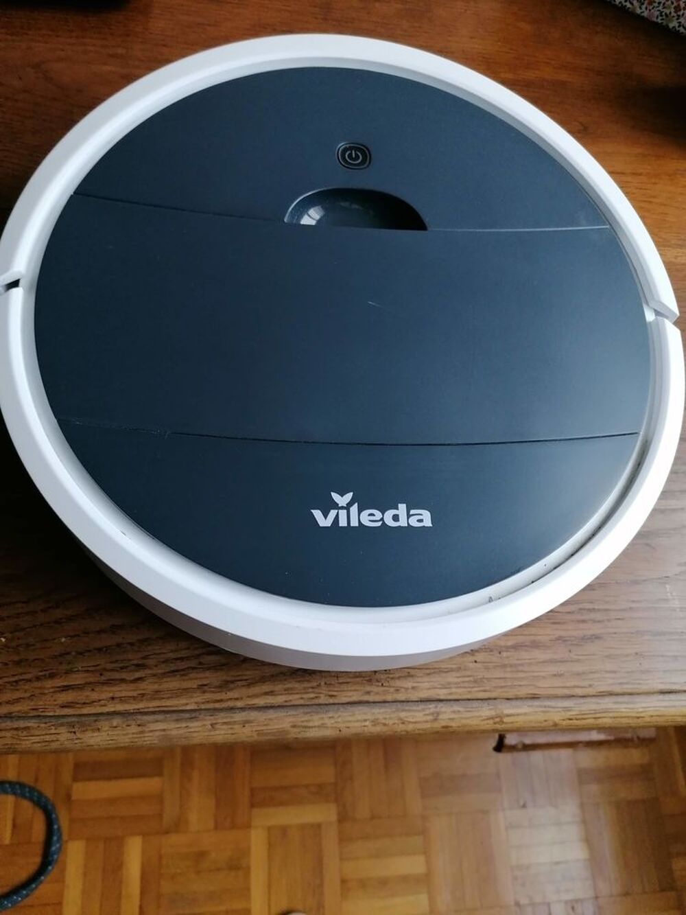 robot aspirateur Electroménager