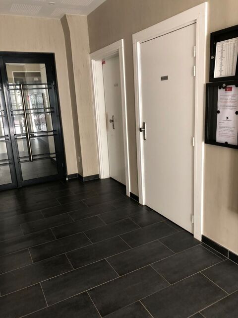  Parking / Garage � louer 12 m�