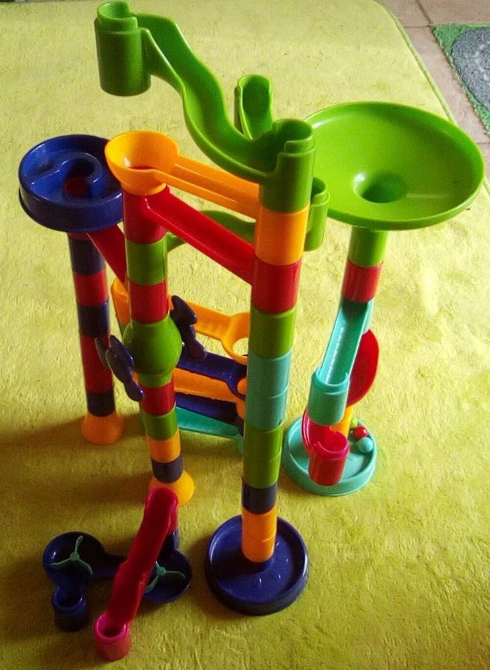 Circuit de billes Red Box
Jeux / jouets
