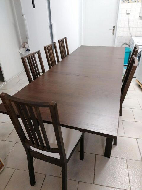 TABLE + 6 CHAISES IKEA  A NIMES TBE
90 Nmes (30)