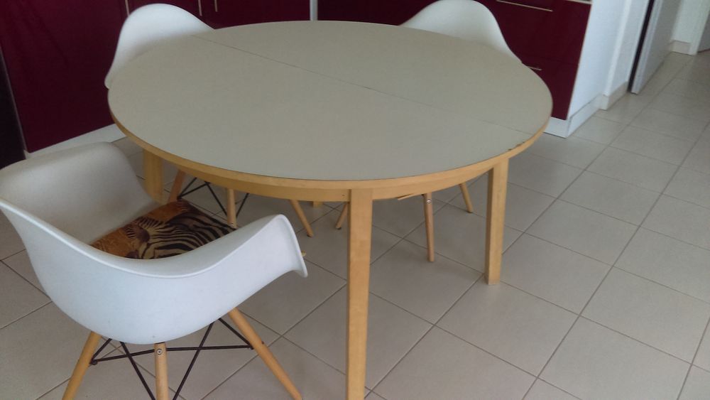 Table ronde blanche Meubles