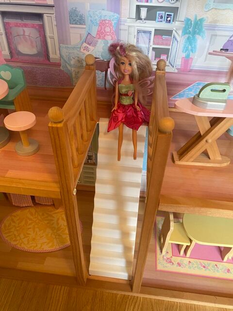 Maison de poupes / Barbie 40 Gagny (93)