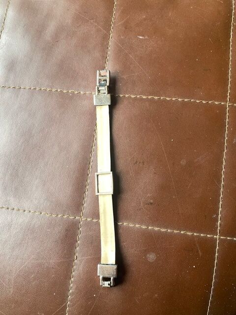 Bracelet en jeans avec pierre bleue 5 Vermelles (62)