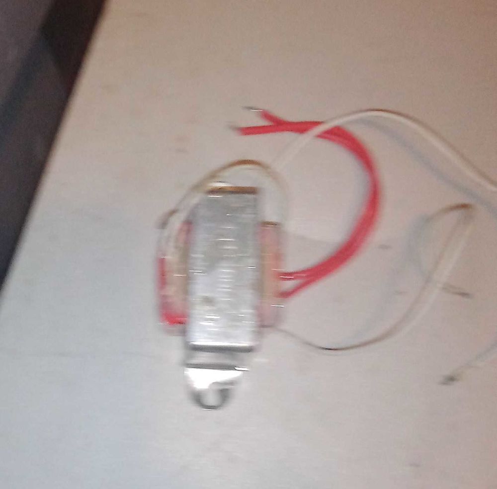 Lot de petits transfo secteur. inscriptions effac&eacute;es Matériel informatique