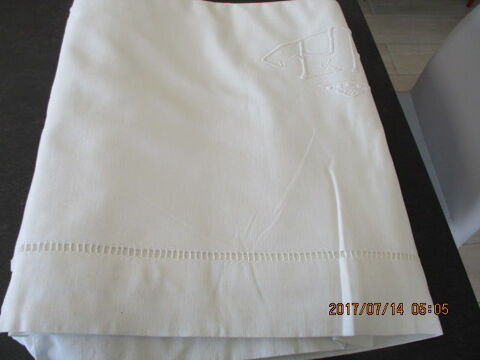 Draps ancien 18 Castres (81)