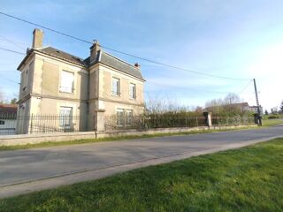  Maison � vendre 8 pi�ces 234 m�