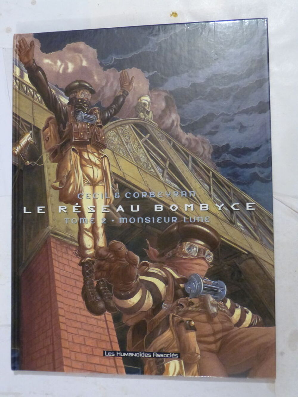 BD LE RESEAU BOMBYCE N&deg;2 MONSIEUR LUNE d&eacute;dicac&eacute;e CECIL Livres et BD