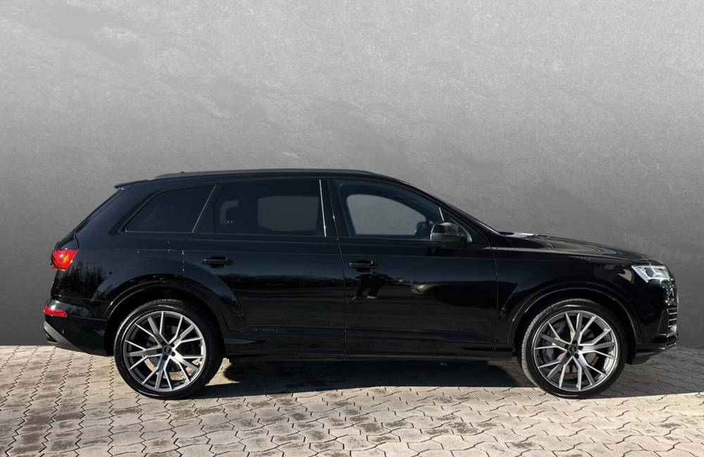 Q7 55 TFSI e 380 Tiptronic 8 Quattro S line (22 CV) 2020 occasion 59000 Lille