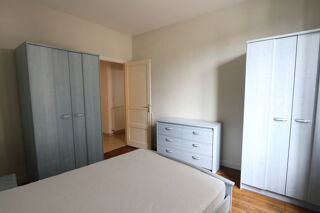  Appartement à louer 2 pièces 44 m²
