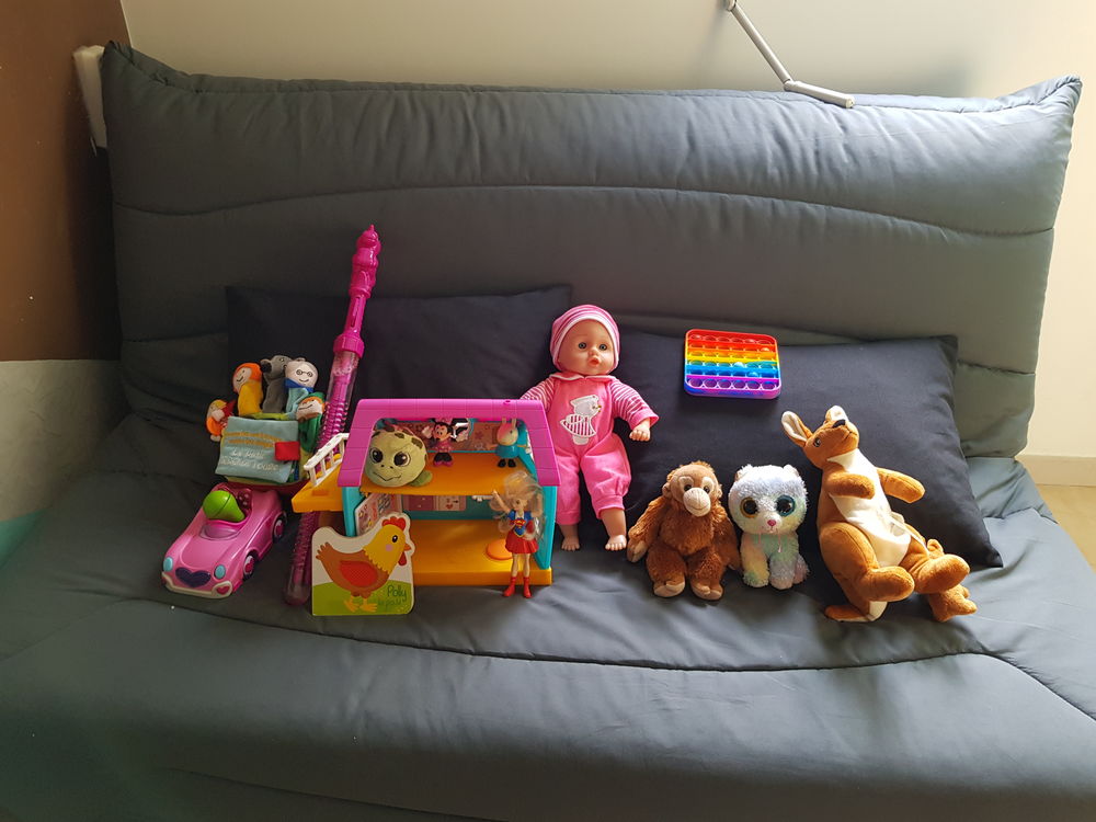 plusieur jouet bon etat Jeux / jouets