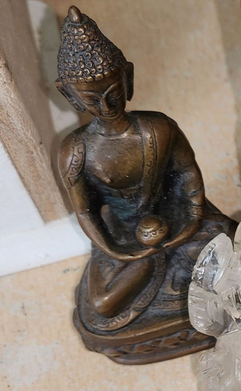 Statue Bouddha en m&eacute;ditation en bronze. Décoration