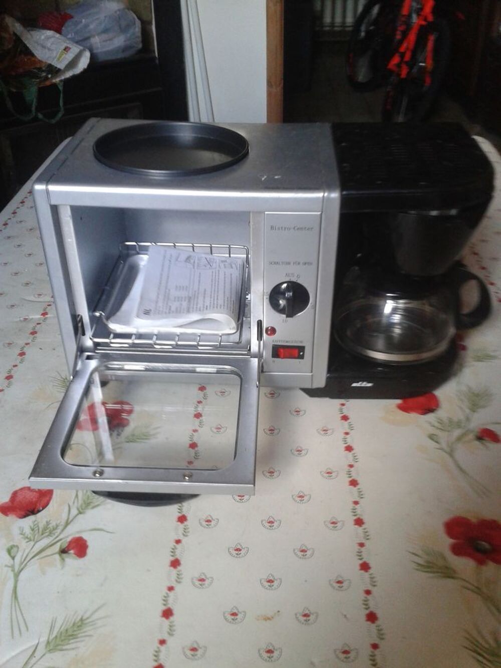 MINI FOUR PLUS CAFETIERE PLUS PLAT CHAUFFANT. Electroménager