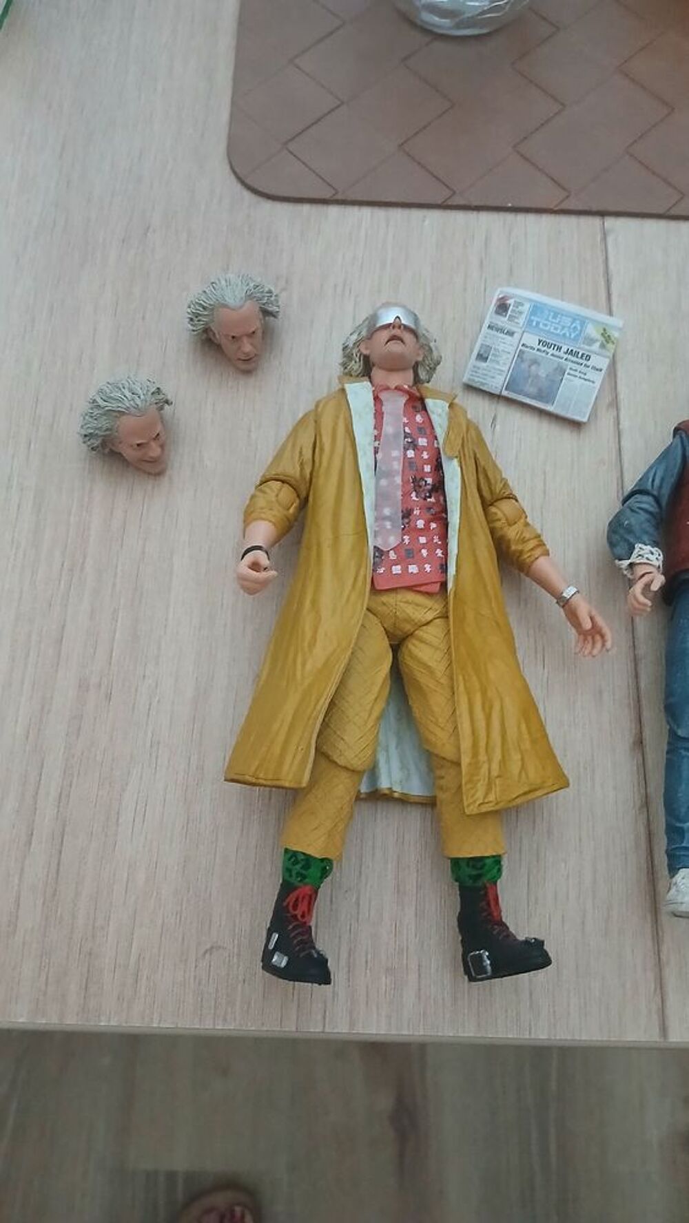 Figurine retour vers le futur 