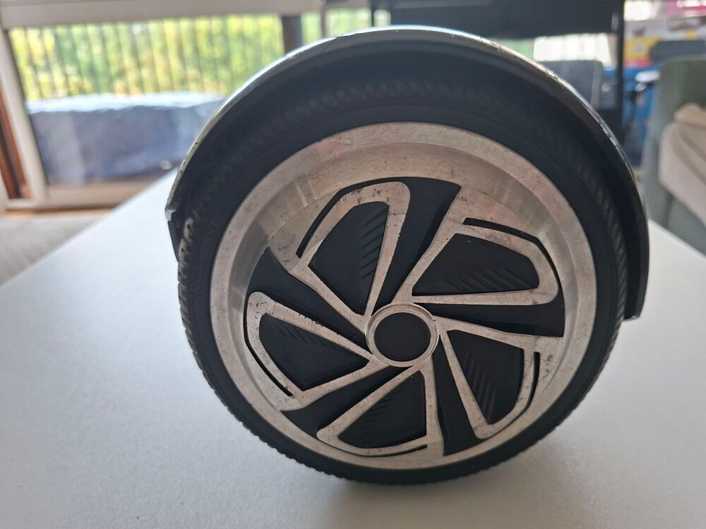 hoverboard Wispeed H331, id&eacute;al pour la glisse urbaine et les Sports