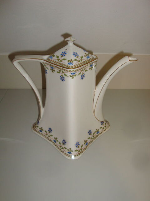 Service Caf� Porcelaine LIMOGES  Ets LANTERNIER   Saint-Fargeau-Ponthierry (77)