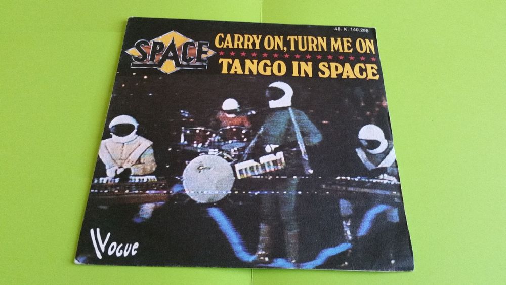 SPACE CD et vinyles